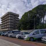 Su via della Costituente,  di fronte al park and ride, si affaccia il primo dei due "palazzi dei Bottalico"